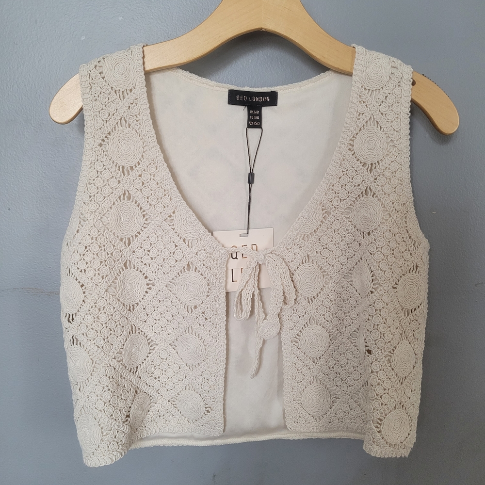 QED London Crochet Lace Cream Top Beach Festival Boho Granola Boxy